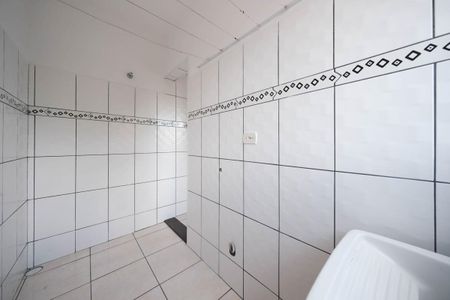 Casa para alugar com 60m², 2 quartos e sem vagaCozinha e Área de Serviço