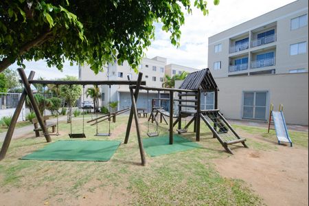 Apartamento para alugar com 53m², 2 quartos e 1 vaga Apartamento para alugar com 53m², 2 quartos e 1 vagaÁrea comum - Playground
