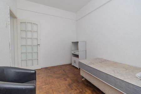 Apartamento para alugar com 148m², 4 quartos e sem vaga