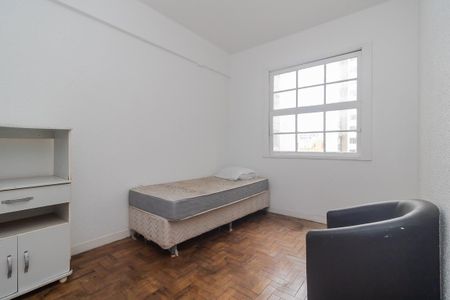 Apartamento para alugar com 148m², 4 quartos e sem vaga