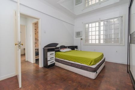 Apartamento à venda com 4 quartos, 148m² em Centro Histórico, Porto Alegre