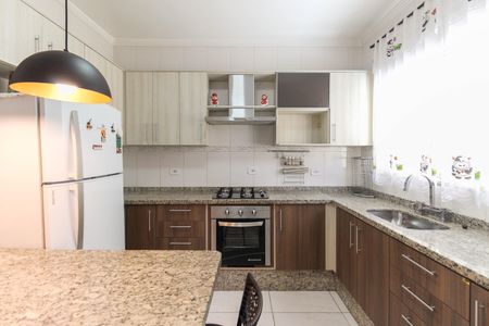 Casa para alugar com 131m², 2 quartos e 2 vagas Casa para alugar com 131m², 2 quartos e 2 vagasCozinha