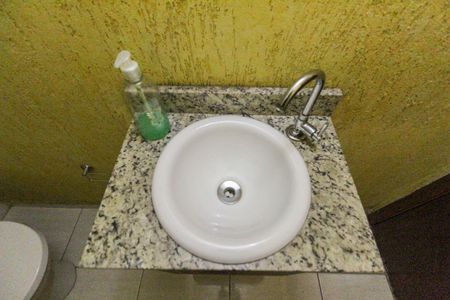 Casa para alugar com 131m², 2 quartos e 2 vagas Casa para alugar com 131m², 2 quartos e 2 vagasLavabo