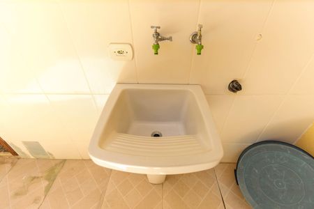 Casa para alugar com 131m², 2 quartos e 2 vagas Casa para alugar com 131m², 2 quartos e 2 vagasÁrea de Serviço