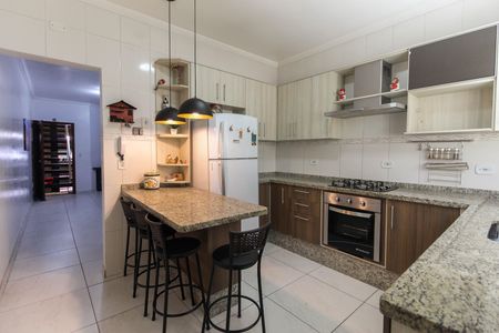 Casa para alugar com 131m², 2 quartos e 2 vagas Casa para alugar com 131m², 2 quartos e 2 vagasCozinha