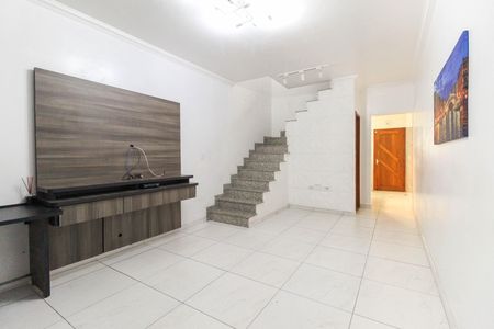 Sala de casa para alugar com 2 quartos, 131m² em Vila Nova Curuca, São Paulo