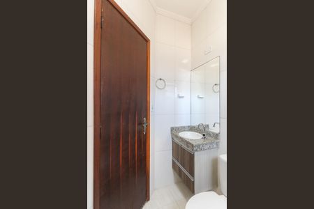 Casa para alugar com 131m², 2 quartos e 2 vagas Casa para alugar com 131m², 2 quartos e 2 vagasBanheiro da Suíte 2