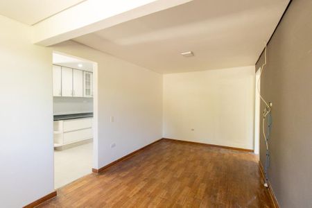 Sala de kitnet/studio para alugar com 1 quarto, 40m² em Santa Quiteria, Curitiba
