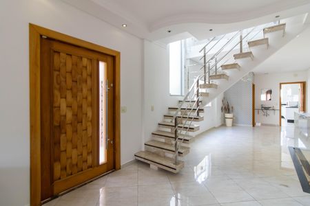 Casa à venda com 225m², 3 quartos e 6 vagas Casa à venda com 225m², 3 quartos e 6 vagasSala