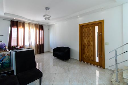 Casa à venda com 225m², 3 quartos e 6 vagas Casa à venda com 225m², 3 quartos e 6 vagasSala