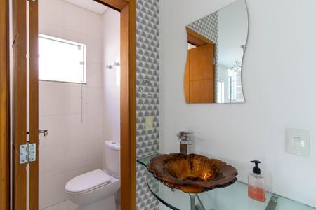 Casa à venda com 225m², 3 quartos e 6 vagas Casa à venda com 225m², 3 quartos e 6 vagasLavabo