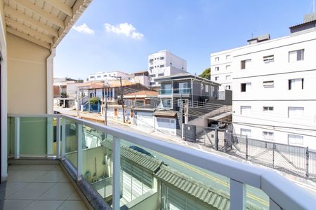 Casa à venda com 225m², 3 quartos e 6 vagas Casa à venda com 225m², 3 quartos e 6 vagasVaranda da Suíte