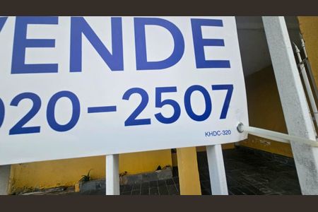 Casa à venda com 126m², 3 quartos e 2 vagasFachada - plaquinha