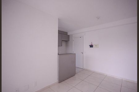 Sala  de apartamento para alugar com 2 quartos, 49m² em Vila Água Funda, São Paulo