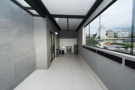 Apartamento à venda com 142m², 3 quartos e 2 vagas Apartamento à venda com 142m², 3 quartos e 2 vagasCobertura