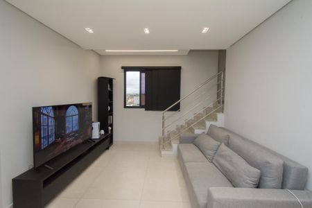 Apartamento à venda com 142m², 3 quartos e 2 vagas Apartamento à venda com 142m², 3 quartos e 2 vagasSala