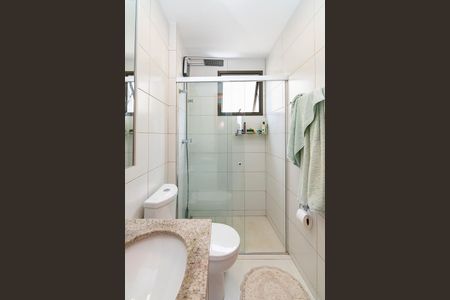 Apartamento à venda com 184m², 4 quartos e 3 vagasBanheiro Social