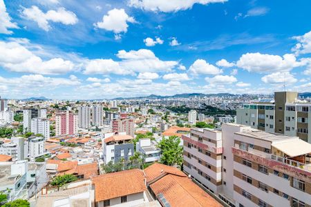 Apartamento à venda com 184m², 4 quartos e 3 vagasSuíte