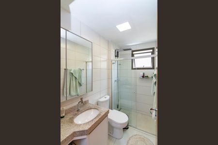 Apartamento à venda com 184m², 4 quartos e 3 vagasBanheiro Social