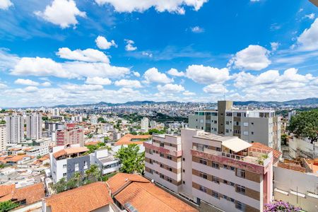 Apartamento à venda com 184m², 4 quartos e 3 vagasVaranda da Suíte