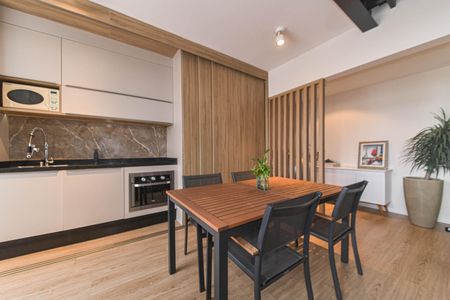 Apartamento à venda com 82m², 2 quartos e 2 vagasCozinha