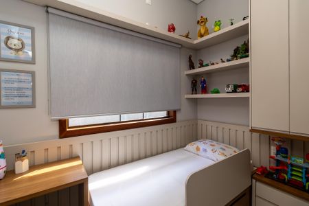 Casa à venda com 200m², 3 quartos e 6 vagas Casa à venda com 200m², 3 quartos e 6 vagasQuarto 2