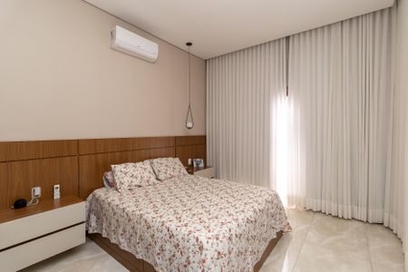 Casa à venda com 200m², 3 quartos e 6 vagas Casa à venda com 200m², 3 quartos e 6 vagasQuarto 3