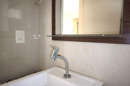 Casa à venda com 266m², 4 quartos e 5 vagasLavabo