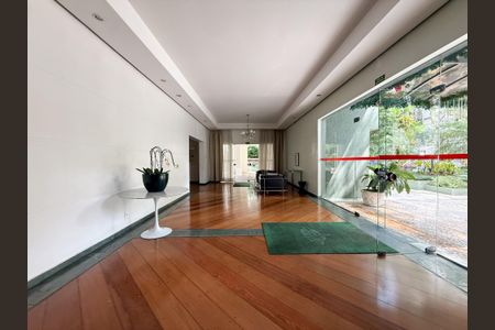 Apartamento para alugar com 42m², 1 quarto e 1 vaga Apartamento para alugar com 42m², 1 quarto e 1 vagaHall