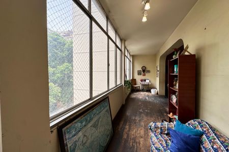 Apartamento à venda com 360m², 4 quartos e 1 vaga