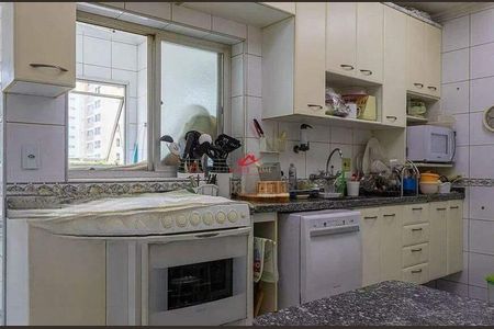 Apartamento à venda com 3 quartos, 160m² em Vila Uberabinha, São Paulo