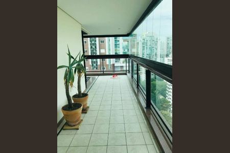 Apartamento à venda com 250m², 3 quartos e 4 vagas