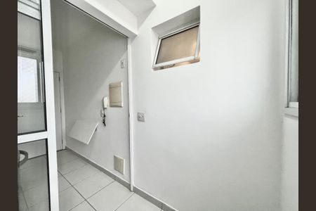 Apartamento para alugar com 78m², 3 quartos e 1 vagaÁrea de Serviço