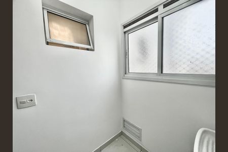 Apartamento para alugar com 78m², 3 quartos e 1 vagaÁrea de Serviço