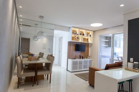 Apartamento à venda com 75m², 2 quartos e 1 vagasala