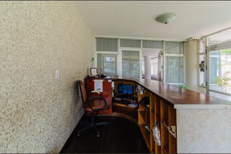 Apartamento à venda com 182m², 3 quartos e 1 vaga Apartamento à venda com 182m², 3 quartos e 1 vagaÁrea comum