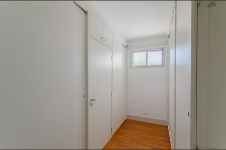 Apartamento à venda com 182m², 3 quartos e 1 vaga Apartamento à venda com 182m², 3 quartos e 1 vagaCloset do quarto 3