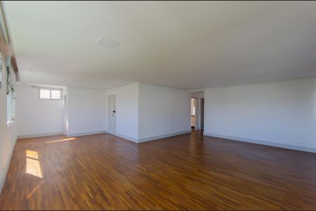 Apartamento à venda com 182m², 3 quartos e 1 vaga Apartamento à venda com 182m², 3 quartos e 1 vagaSala