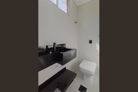 Apartamento à venda com 182m², 3 quartos e 1 vaga Apartamento à venda com 182m², 3 quartos e 1 vagaLavabo