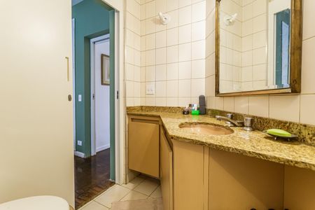 Apartamento à venda com 105m², 3 quartos e 1 vagaBanheiro da Suíte