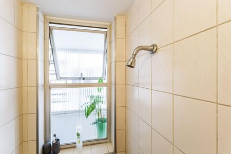 Apartamento à venda com 105m², 3 quartos e 1 vagaBanheiro da Suíte