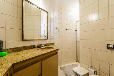 Apartamento à venda com 105m², 3 quartos e 1 vagaBanheiro da Suíte