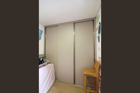 Apartamento à venda com 73m², 2 quartos e 2 vagasQuarto 2