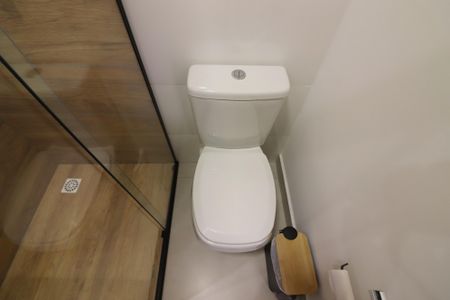 Apartamento à venda com 73m², 2 quartos e 2 vagasBanheiro Social