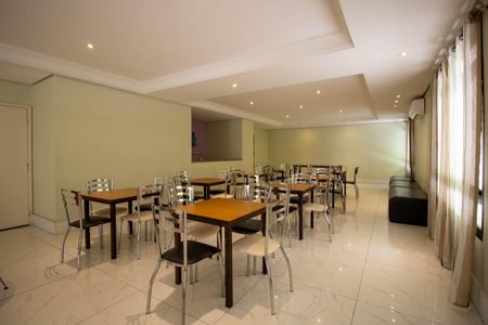 Apartamento para alugar com 83m², 3 quartos e 2 vagasÁrea comum - Salão de festas