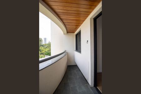 Varanda  de apartamento para alugar com 3 quartos, 83m² em Vila Suzana, São Paulo