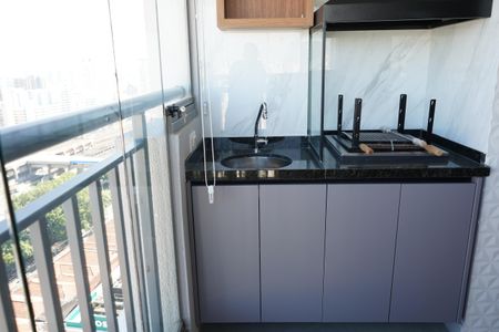 Apartamento para alugar com 68m², 2 quartos e 1 vagaSacada