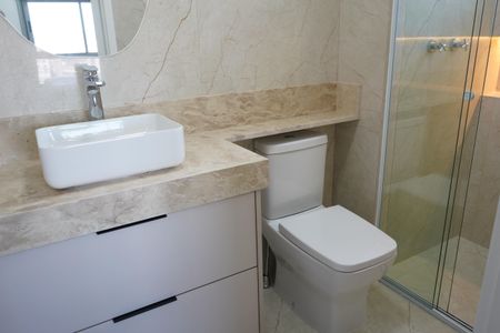 Apartamento para alugar com 68m², 2 quartos e 1 vagaBanheiro da Suíte