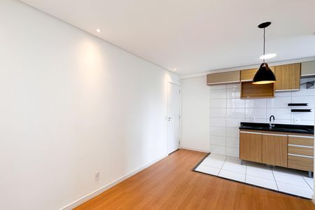 Apartamento para alugar com 40m², 2 quartos e 1 vagaSala