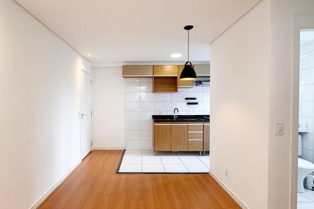 Sala de apartamento para alugar com 2 quartos, 38m² em Parque Bristol, São Bernardo do Campo